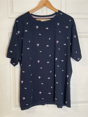 Silver Stone Collection Navy Tee with Pink Designs